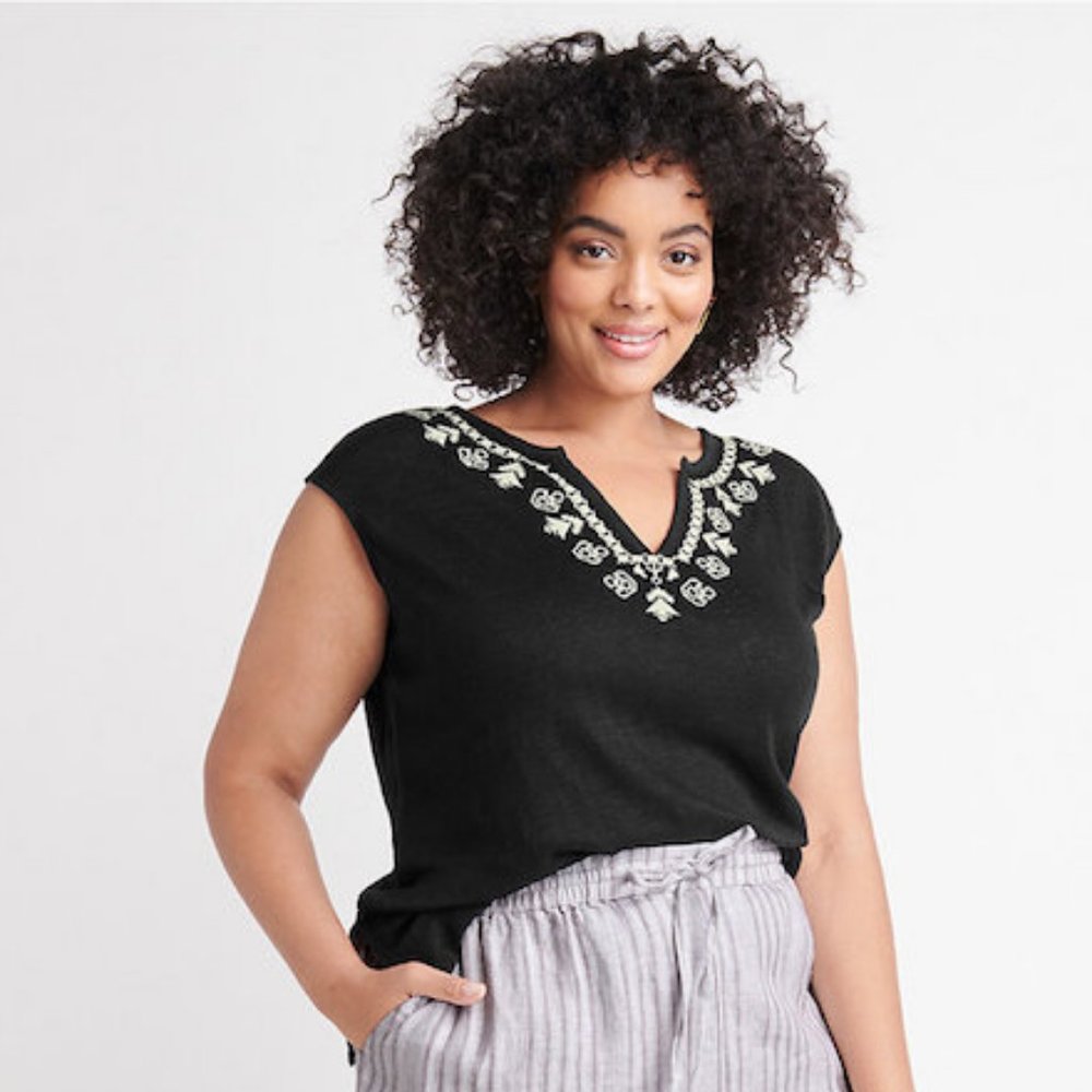 Ryllace Organic Cotton Embroidered Top